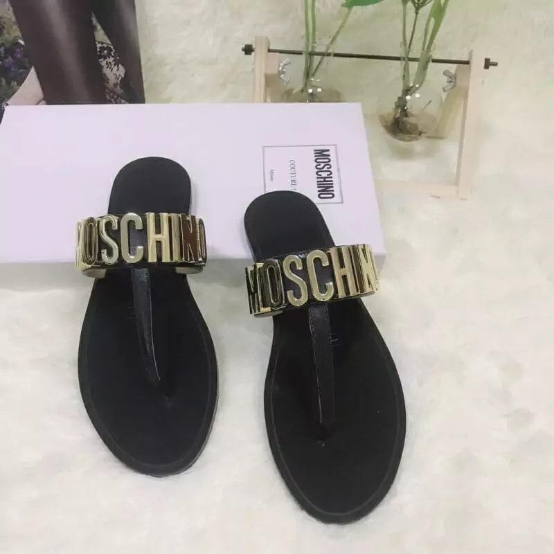 moschino chaussons pour femme s_a41b571